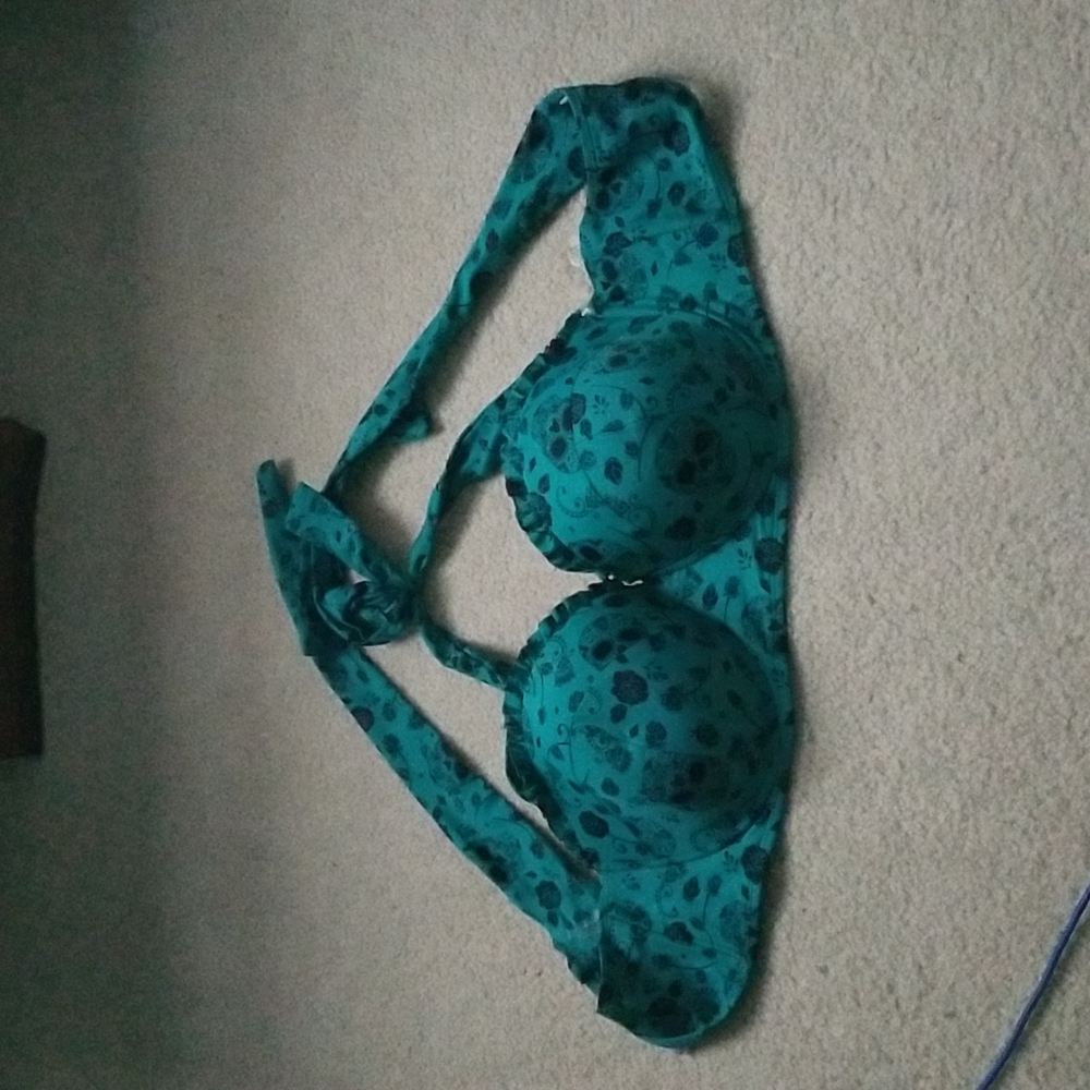 Bikini top
